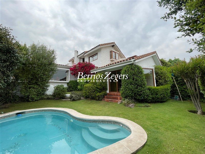 Casa en venta en Las Condes — foto 1