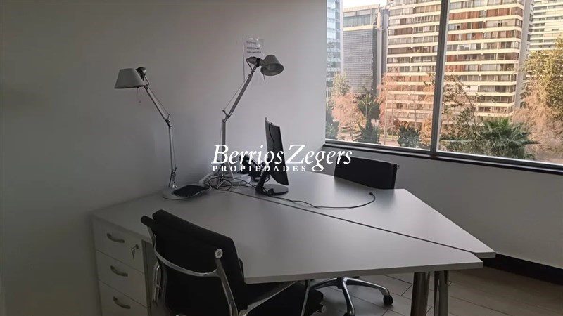 Oficina en arriendo en Las Condes — foto 2
