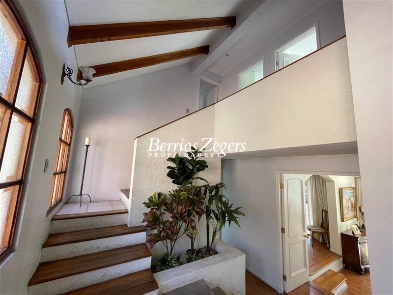 Casa en venta en Las Condes — foto 2