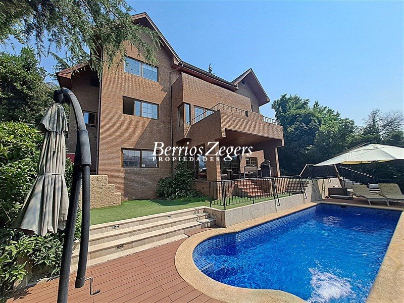 Casa en venta en Las Condes — foto 1