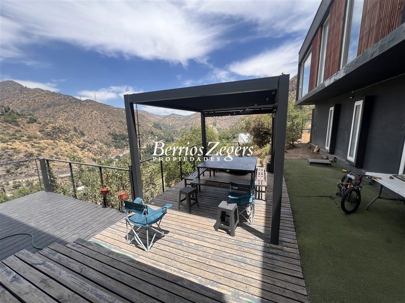 Casa en venta en Lo Barnechea — foto 2