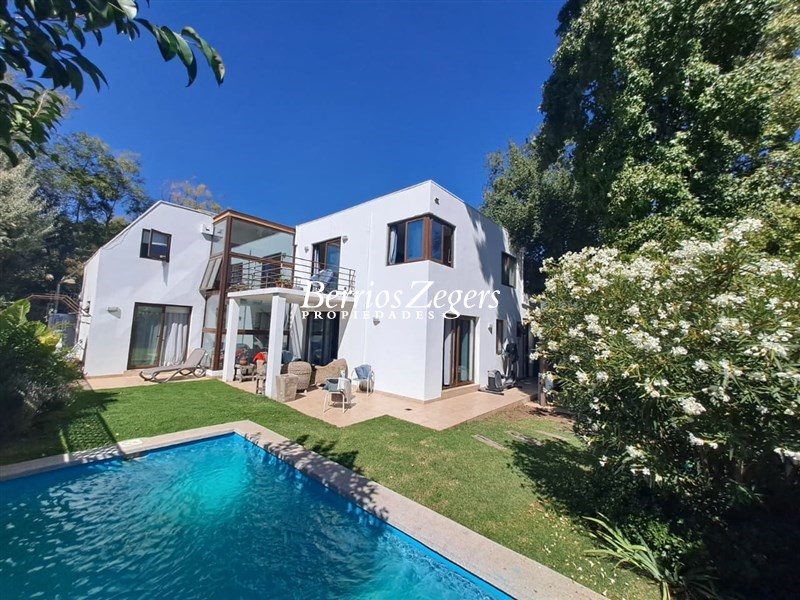 Casa en venta en Las Condes — foto 1