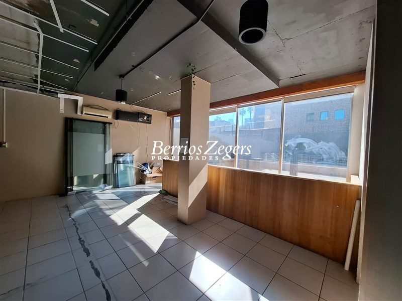 Local comercial en arriendo en Providencia — foto 8