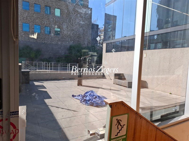 Local comercial en arriendo en Providencia — foto 9