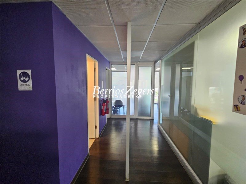 Oficina en arriendo en Providencia — foto 3
