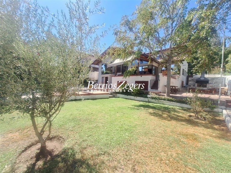 Casa en venta en Las Condes — foto 1
