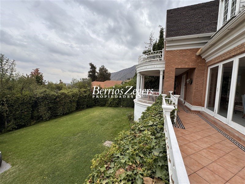 Casa en venta en Vitacura — foto 2