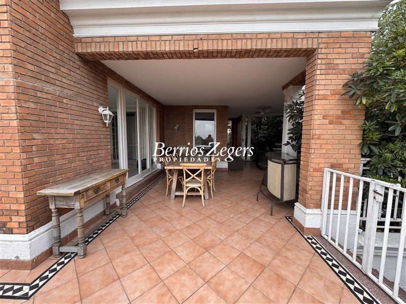 Casa en venta en Vitacura — foto 4