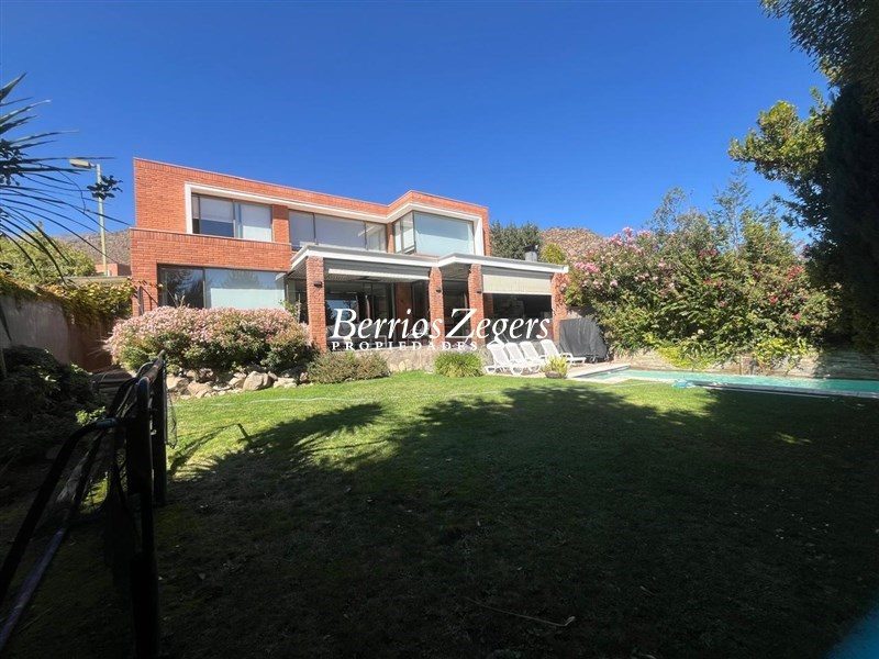 Casa en venta en Las Condes — foto 1