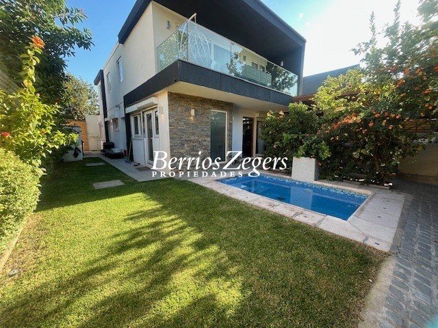 Casa en venta en Las Condes — foto 1