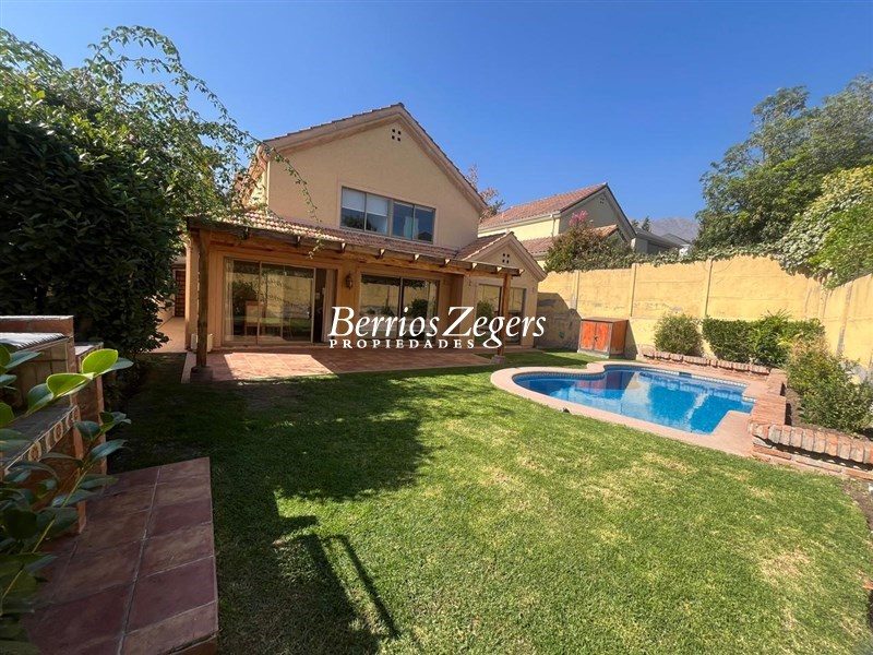 Casa en venta en Las Condes — foto 1
