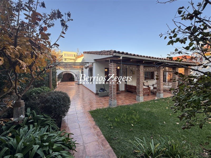 Casa en venta en Ñuñoa — foto 1