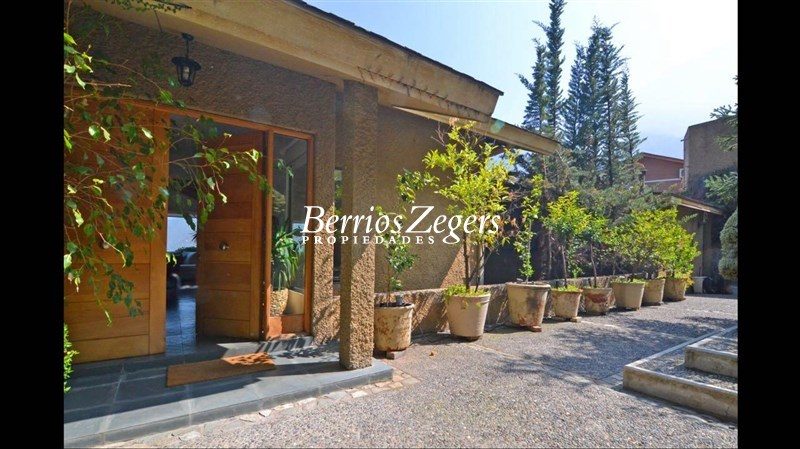 Casa en venta en Vitacura — foto 2