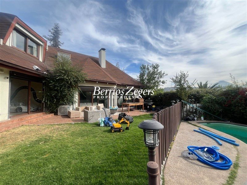 Casa en venta en Las Condes — foto 1