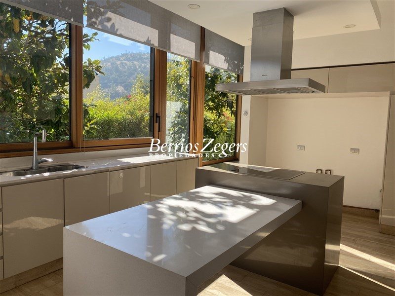 Casa en venta en Lo Barnechea — foto 6