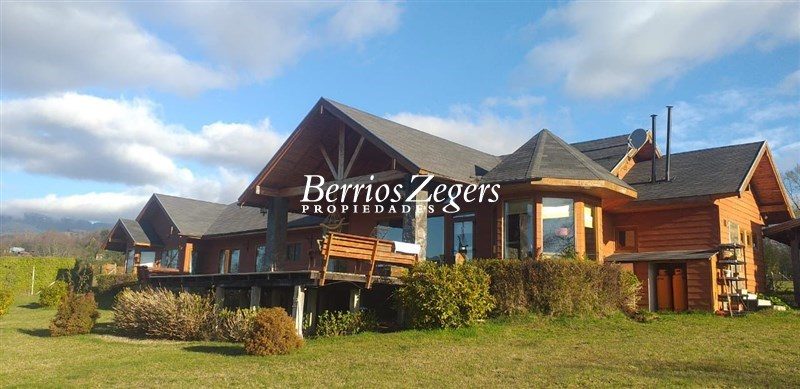 Casa en venta en Pucón — foto 1