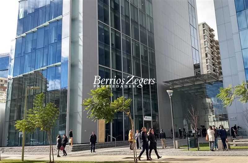 Oficina en arriendo en Las Condes — foto 1