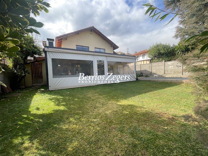 Casa en venta en Lo Barnechea — foto 2