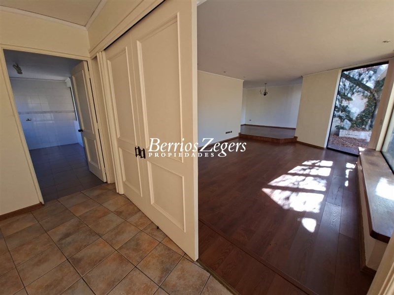 Casa en arriendo en Las Condes — foto 3