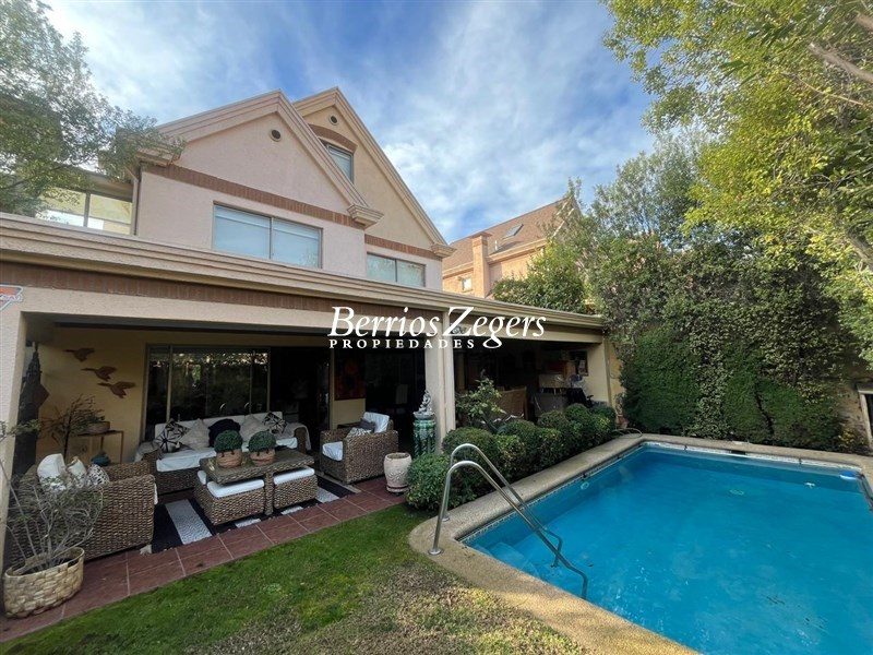 Casa en venta en Las Condes — foto 1