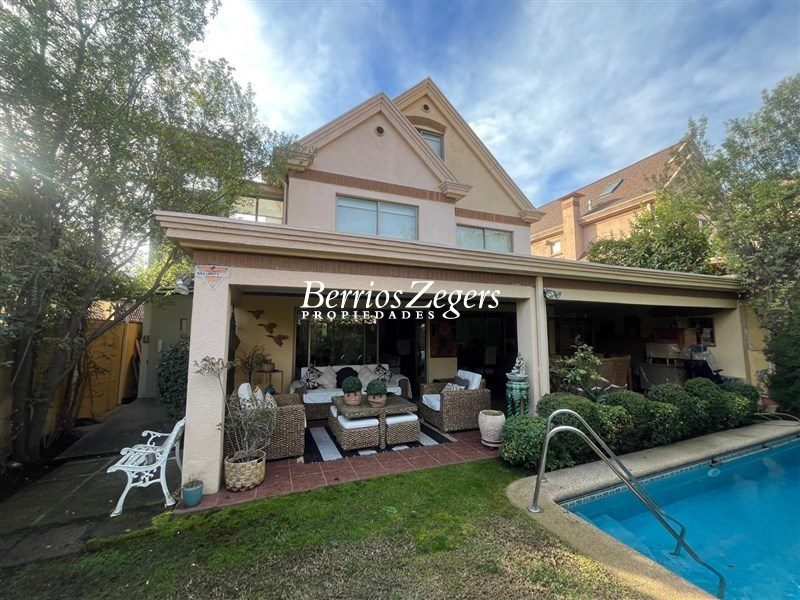 Casa en venta en Las Condes — foto 2