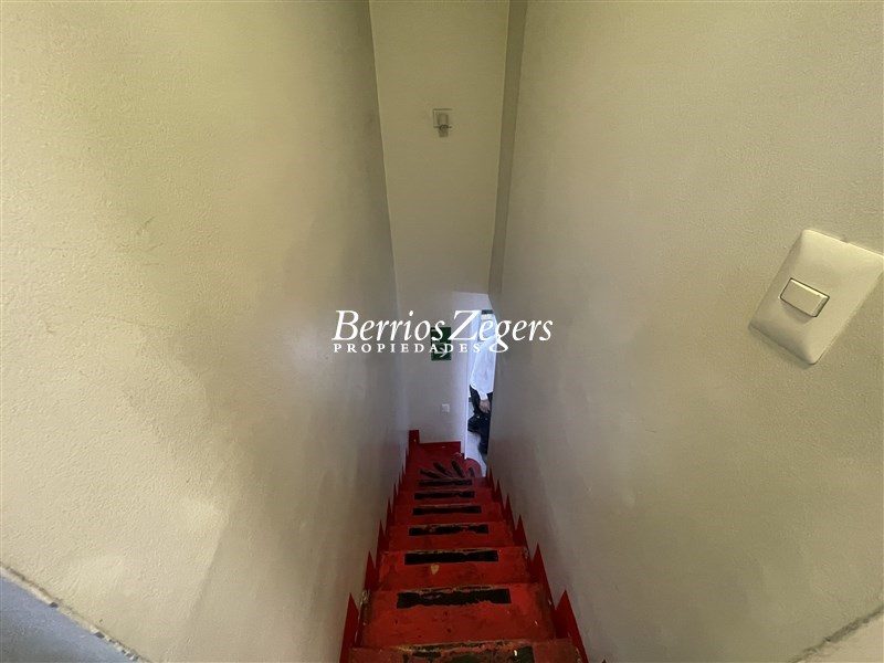 Local comercial en arriendo en Lo Barnechea — foto 4