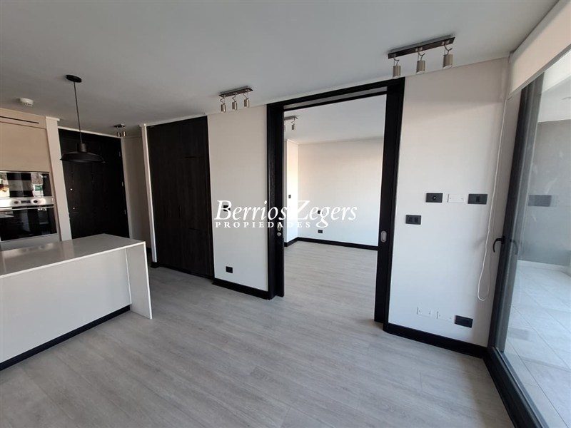 Departamento en arriendo en Vitacura — foto 2