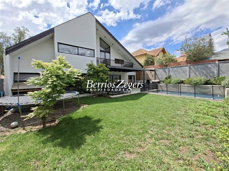 Casa en venta en Las Condes — foto 1