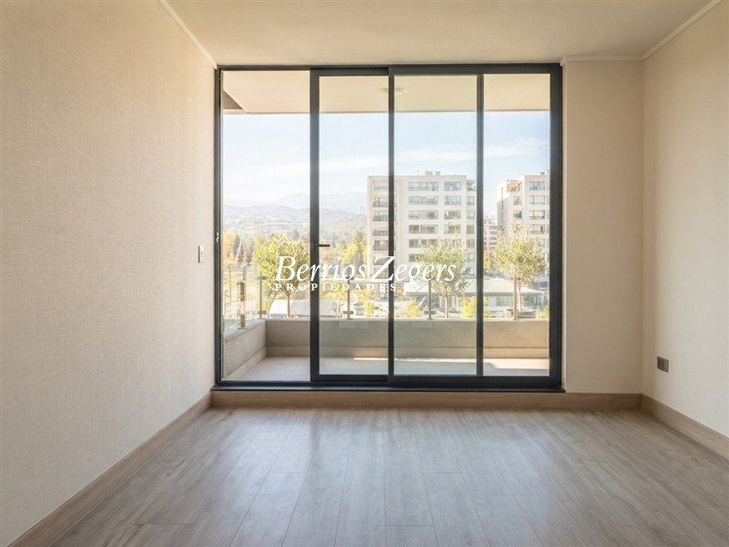 Departamento en arriendo en Lo Barnechea — foto 3