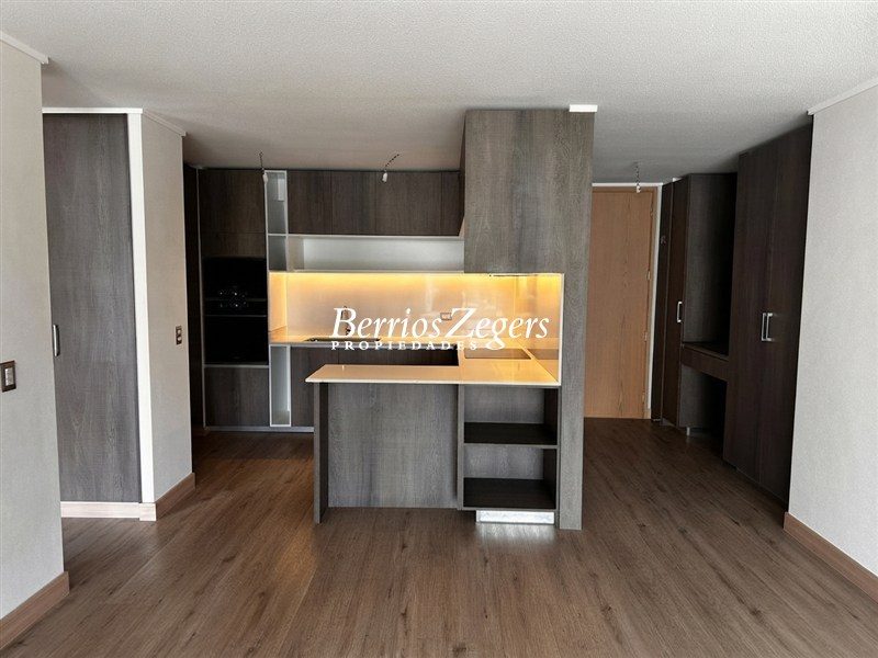 Departamento en arriendo en Lo Barnechea — foto 5