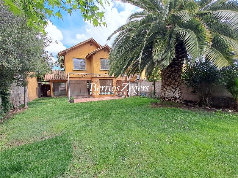 Casa en venta en Peñalolén — foto 1