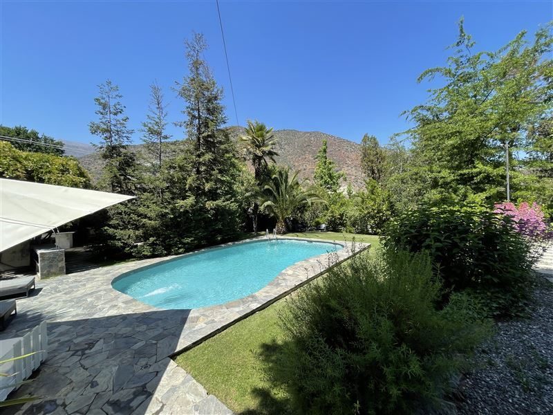 Casa en venta en Lo Barnechea — foto 2