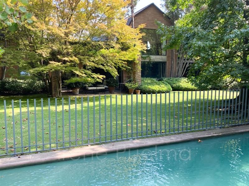 Casa en venta en Lo Barnechea — foto 2