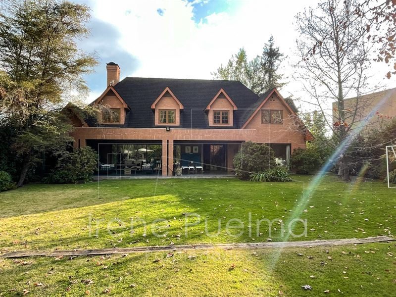 Casa en venta en Lo Barnechea — foto 1