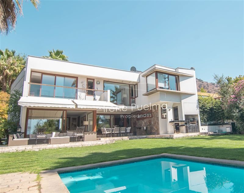 Casa en arriendo en Lo Barnechea — foto 1
