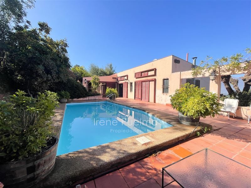 Casa en venta en Vitacura — foto 1