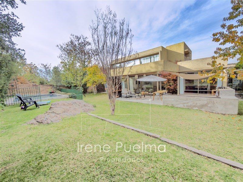 Casa en arriendo en Lo Barnechea — foto 1