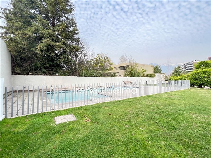 Departamento en venta en Lo Barnechea — foto 2