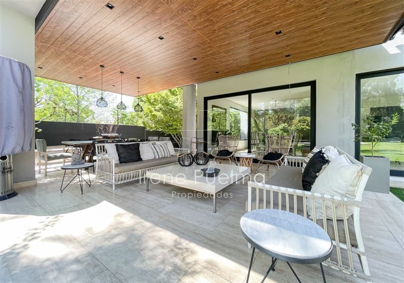 Casa en venta en Lo Barnechea — foto 3