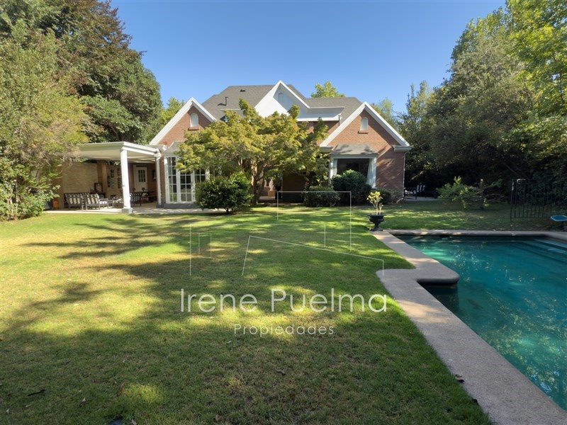 Casa en venta en Lo Barnechea — foto 1