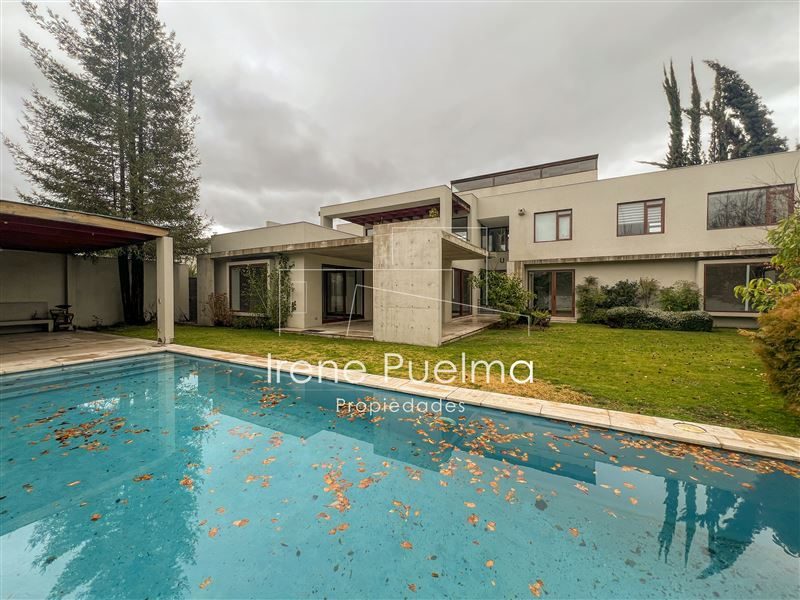 Casa en arriendo en Lo Barnechea — foto 1
