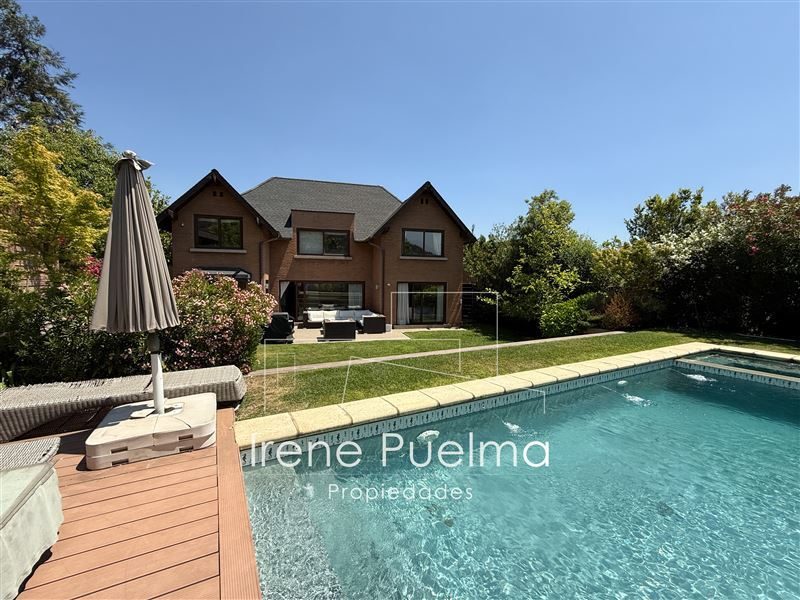 Casa en venta en Las Condes — foto 1