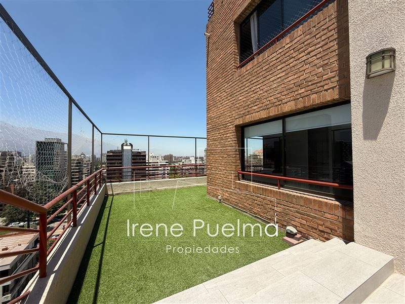 Departamento en arriendo en Las Condes — foto 2