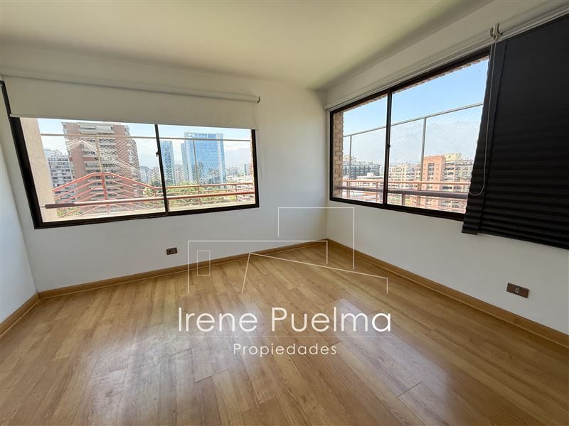 Departamento en arriendo en Las Condes — foto 3