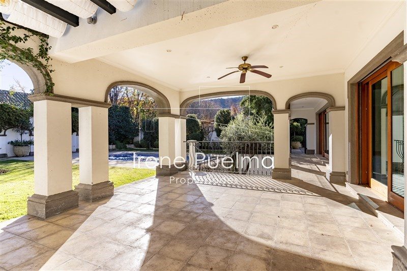 Casa en venta en Lo Barnechea — foto 3