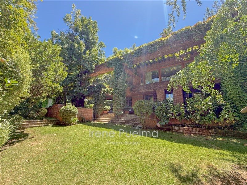 Casa en venta en Vitacura — foto 1