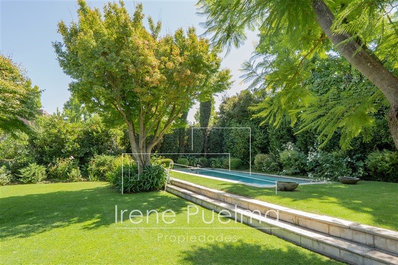 Casa en venta en Lo Barnechea — foto 2