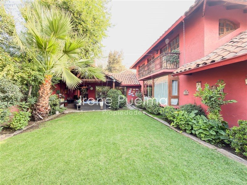 Casa en venta en Lo Barnechea — foto 1