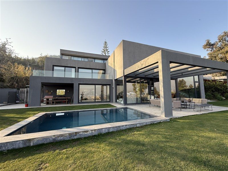 Casa en venta en Vitacura — foto 1