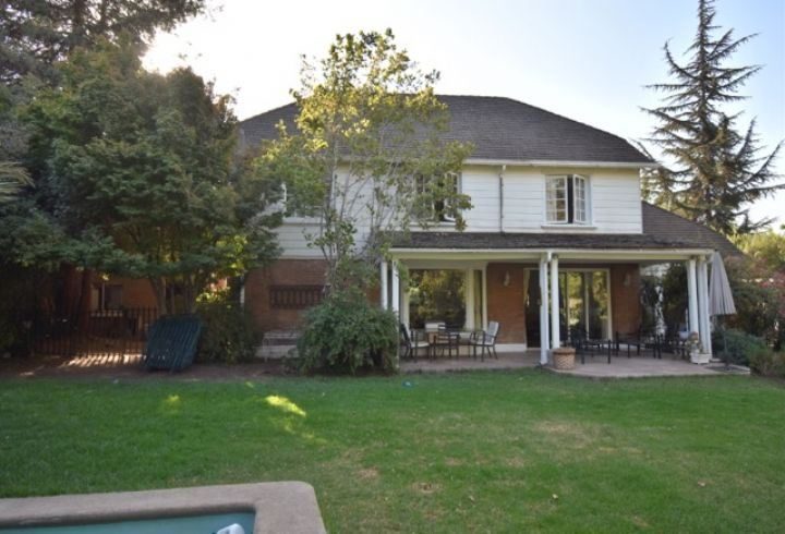 Casa en venta en Lo Barnechea — foto 1